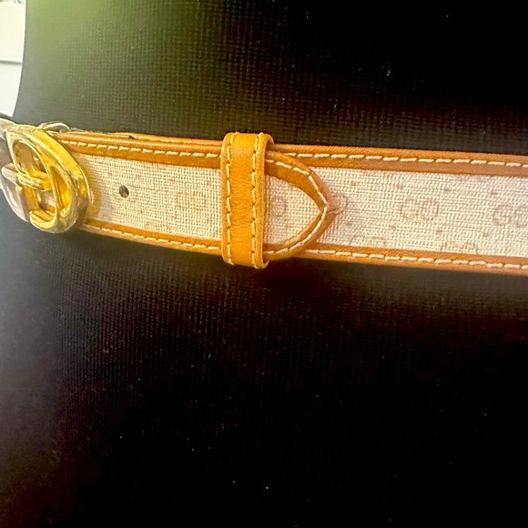 Vintage GUCCI Logo Belt size 75 or 24/0 XS - Picture 4 of 16